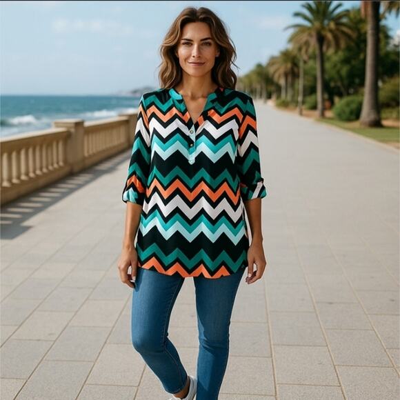 Rue 21 Colorful Chevron Pattern Henley Blouse Size M - Picture 1 of 13